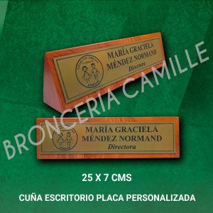 Cuña Escritorio Placa Personalizada