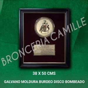 Galvano moldura burdeo 38 x 50 disco bombeado dorado oro y placa