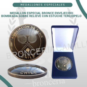 MEDALLON ESPECIAL BRONCE ENVEJECIDO BOMBEADA SOBRE RELIEVE CON ESTUCHE TERCIOPELO<br> 7cms ø