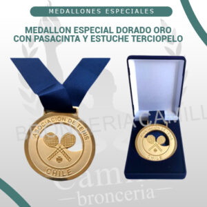 MEDALLON ESPECIAL DORADO ORO, CON PASACINTA Y ESTUCHE TERCIOPELO<br> 7 CMS, 4mm GROSOR