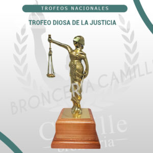 Trofeo Diosa de la Justicia