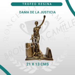 Dama de la justicia En Resina