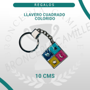 Llavero cuadrado colorido con figuras