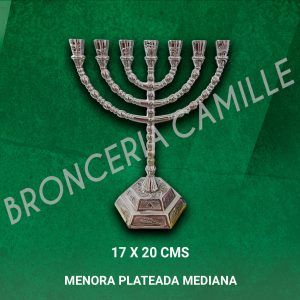 Menora Plateada Mediana