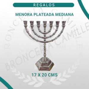 Menora Plateada Mediana