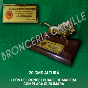 León de Bronce En Base de Madera Con Placa Sublimada